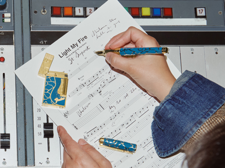 S.T. Dupont выпустил коллекцию аксессуаров совместно c производителем гитар Fender