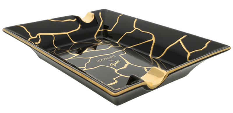 Пепельница Fender из костяного фарфора с отделкой лаком и позолотой