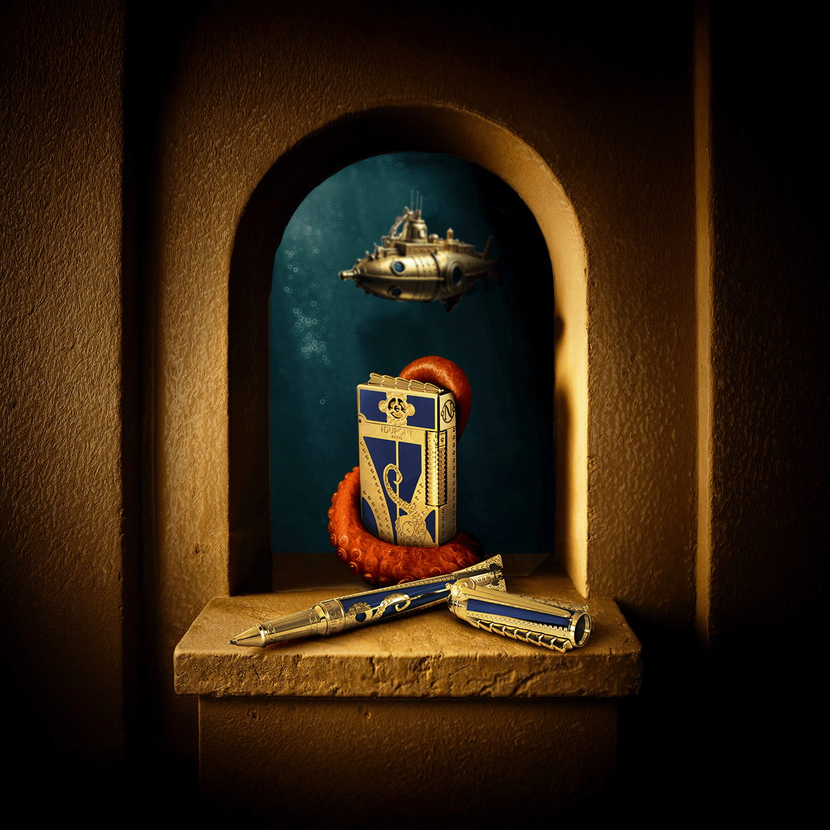 Набор: ручка (перьевая/роллер) и зажигалка Mobilis in Mobile 20,000 Leagues Under The Sea C2MOBILIS Цвет Синий Отделка позолотой и лаком | S.T. Dupont
